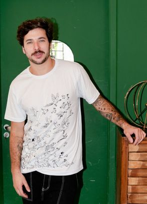 T-SHIRT SOLTURA BRANCO VIDA LIVRE