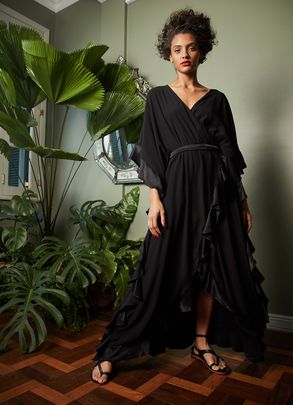 VESTIDO MYK CREPE PRETO