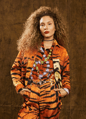 JAQUETA SLIM TIGRE